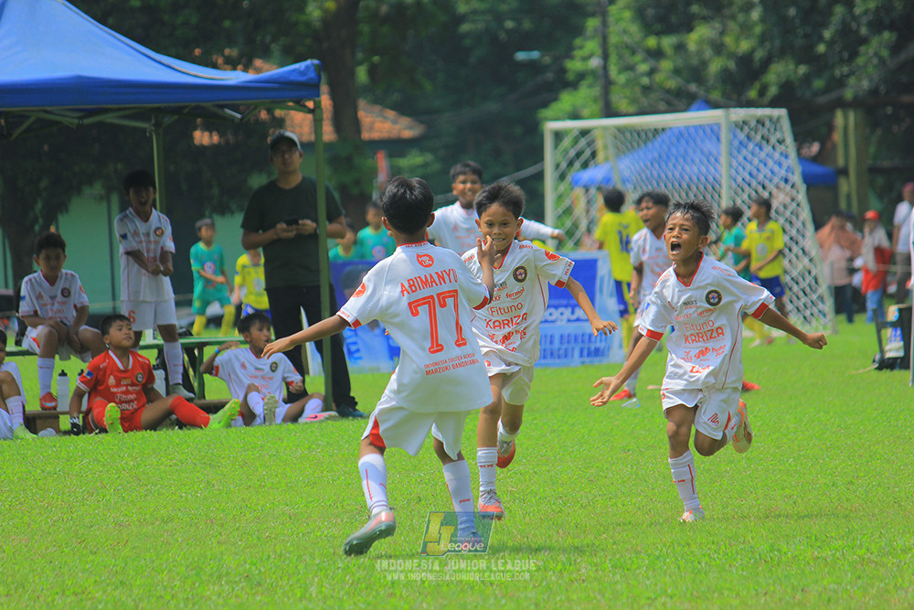 ijl u11 100526 steelford united vs isa marzuki bandriawan