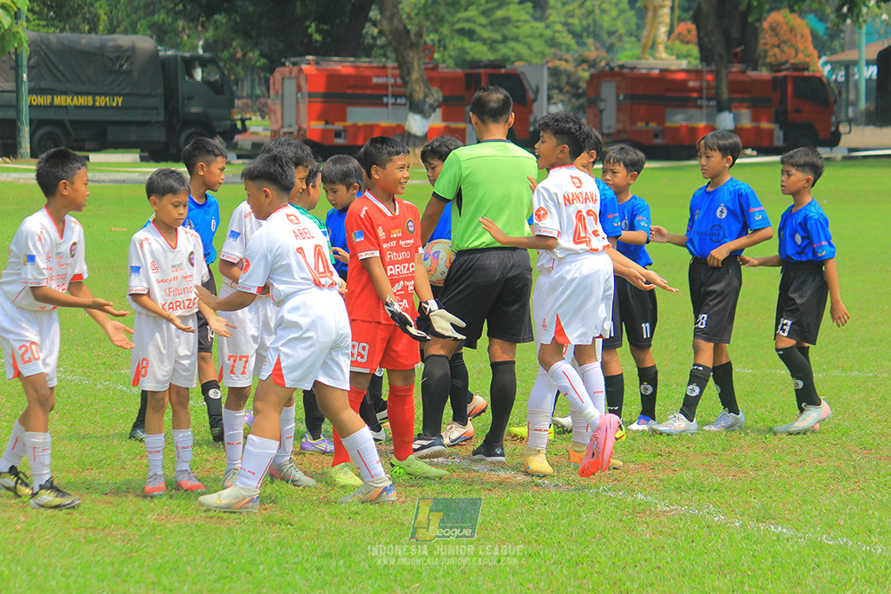 ijl u11 100526 steelford united vs isa marzuki bandriawan