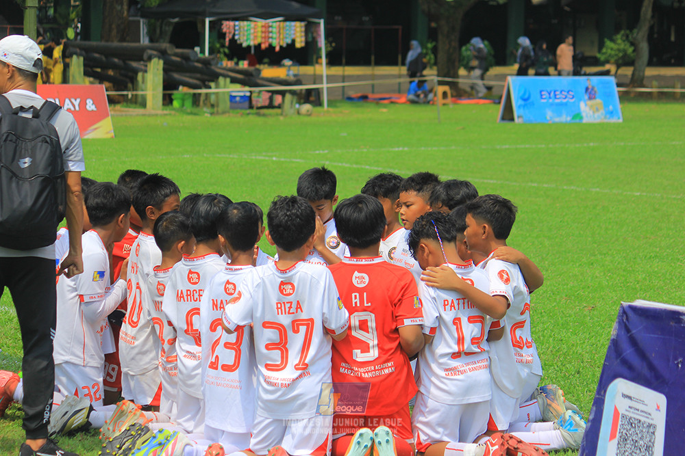 ijl u11 100526 steelford united vs isa marzuki bandriawan