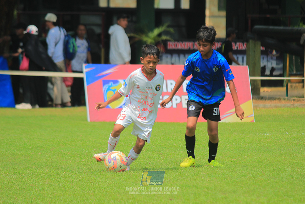ijl u11 100526 steelford united vs isa marzuki bandriawan