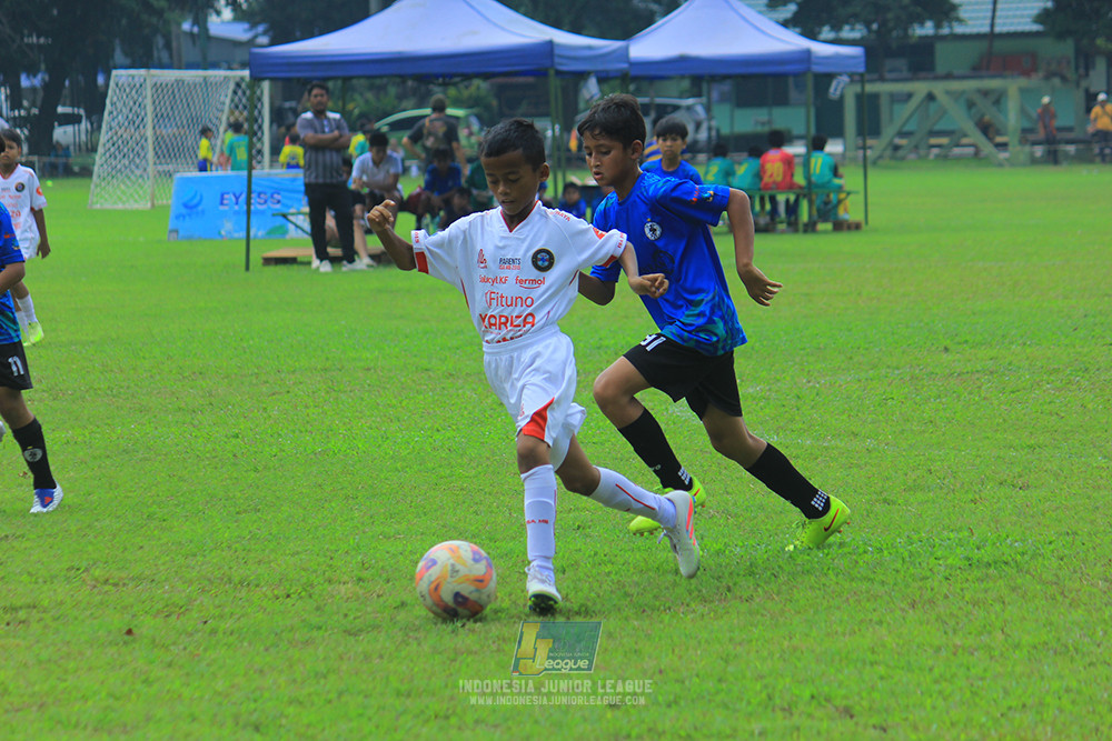 ijl u11 100526 steelford united vs isa marzuki bandriawan