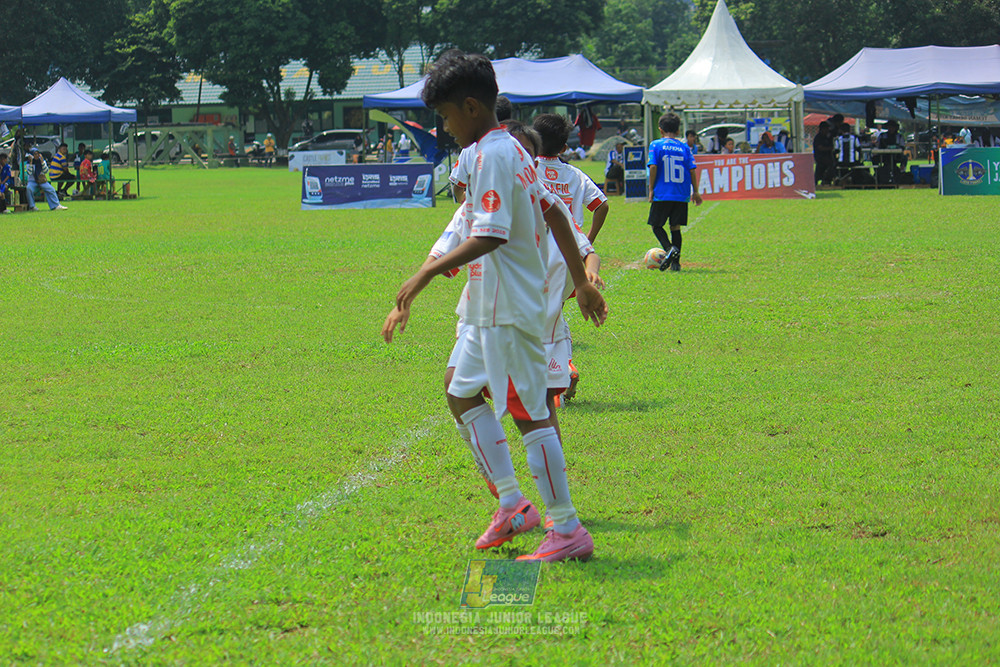 ijl u11 100526 steelford united vs isa marzuki bandriawan