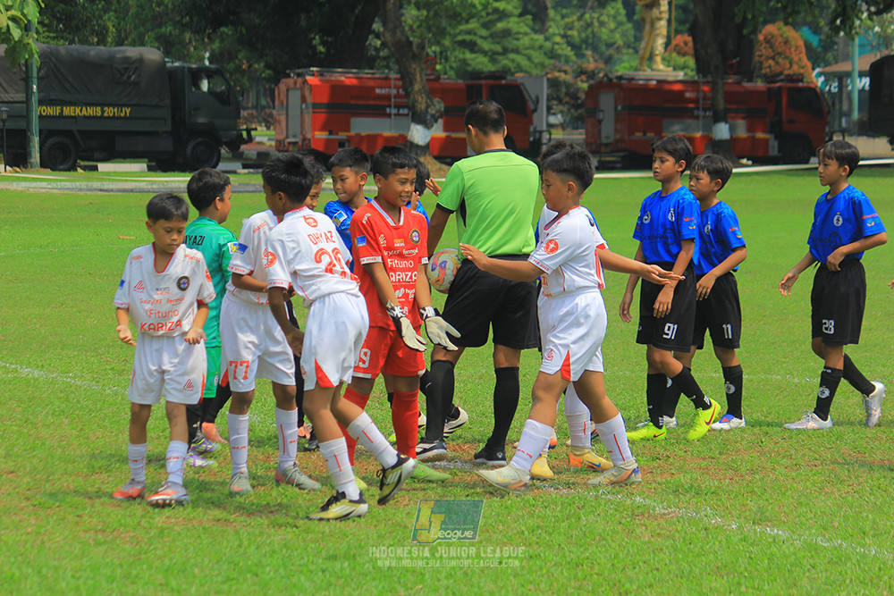 ijl u11 100526 steelford united vs isa marzuki bandriawan