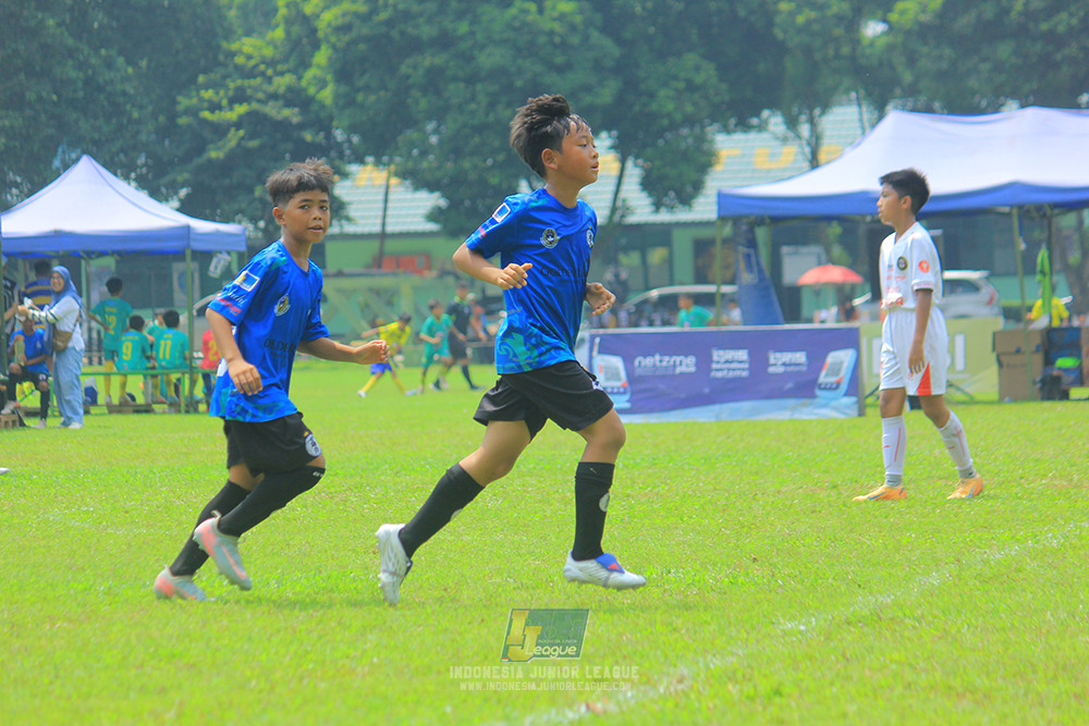 ijl u11 100526 steelford united vs isa marzuki bandriawan