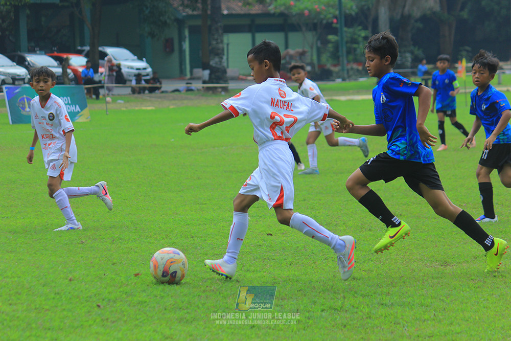 ijl u11 100526 steelford united vs isa marzuki bandriawan