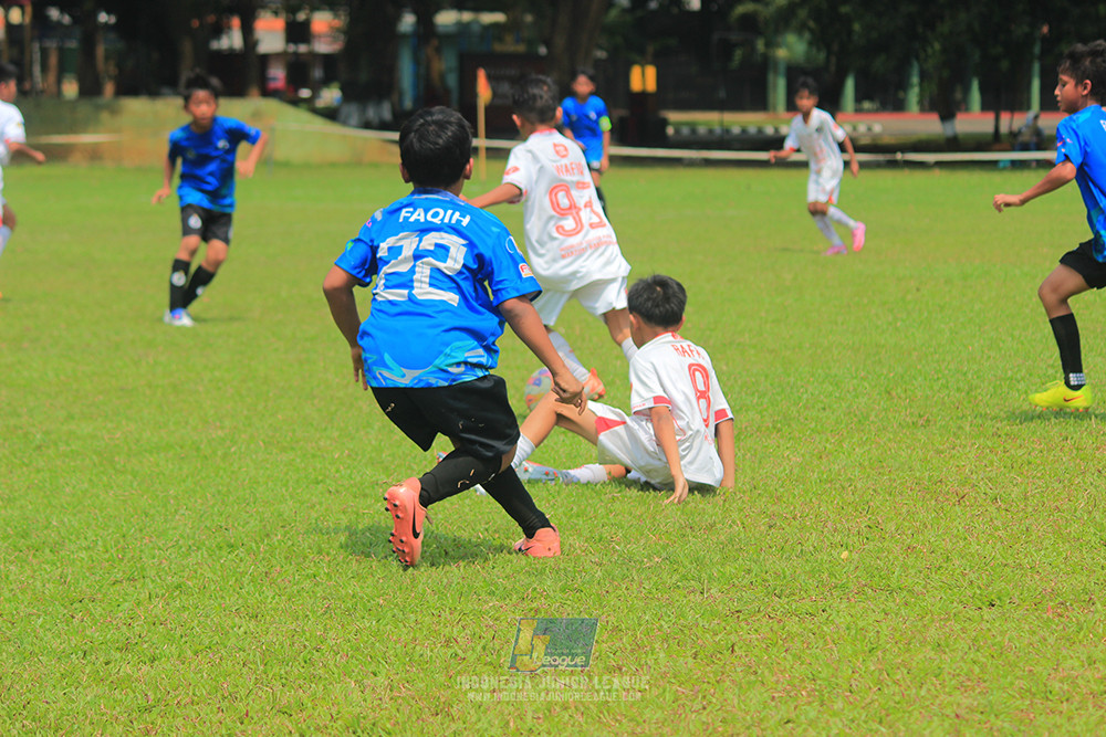 ijl u11 100526 steelford united vs isa marzuki bandriawan