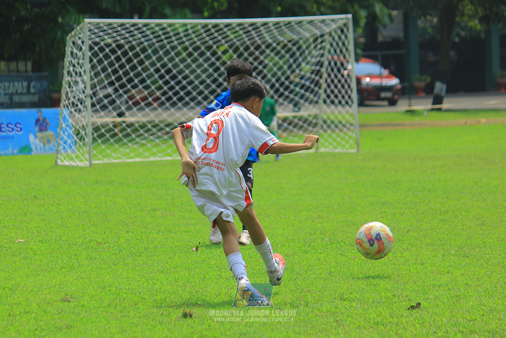 ijl u11 100526 steelford united vs isa marzuki bandriawan