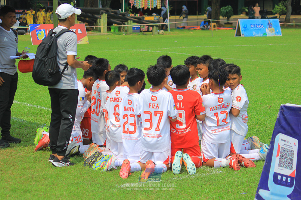 ijl u11 100526 steelford united vs isa marzuki bandriawan