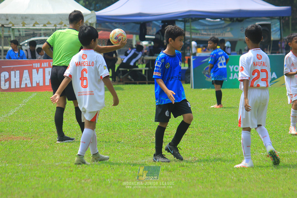 ijl u11 100526 steelford united vs isa marzuki bandriawan