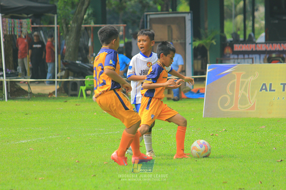 ijl u11 100526 timah united vs java soccer academy