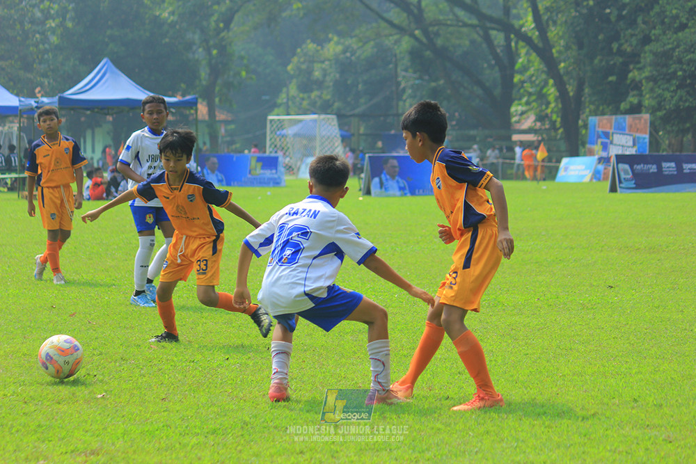 ijl u11 100526 timah united vs java soccer academy