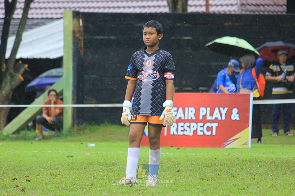 ijl u11 110126 asia football school vs endang witarsa fc