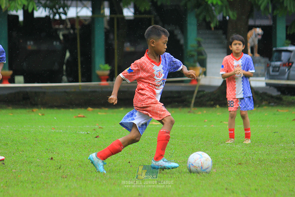 ijl u11 110126 asia football school vs endang witarsa fc