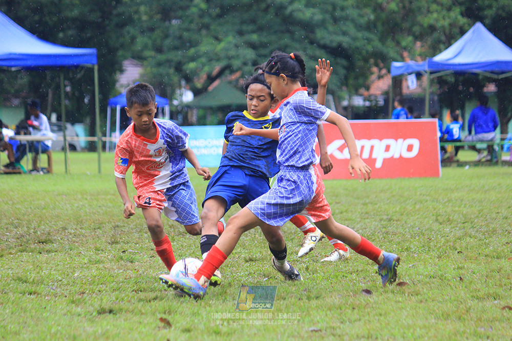 ijl u11 110126 asia football school vs endang witarsa fc