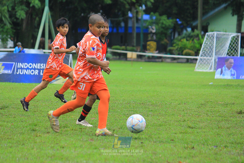 ijl u11 110126 bina taruna vs soccer lab future cijantung