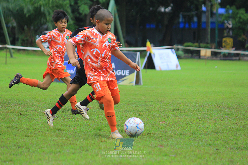 ijl u11 110126 bina taruna vs soccer lab future cijantung