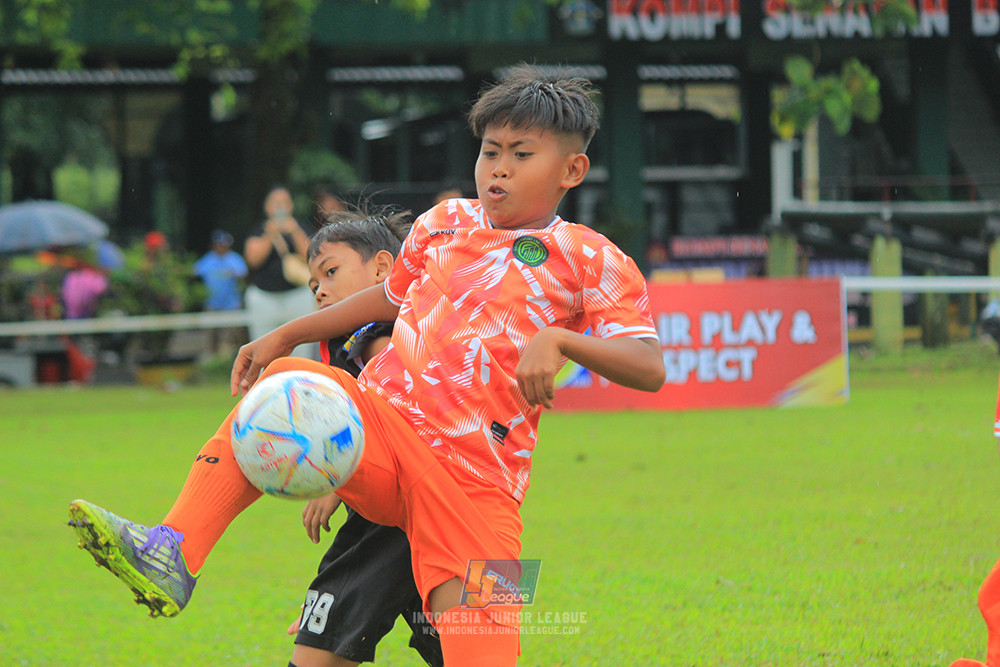 ijl u11 110126 bina taruna vs soccer lab future cijantung
