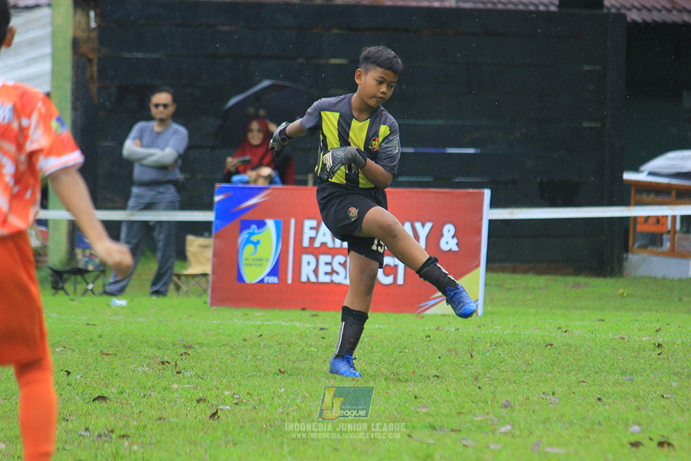 ijl u11 110126 bina taruna vs soccer lab future cijantung