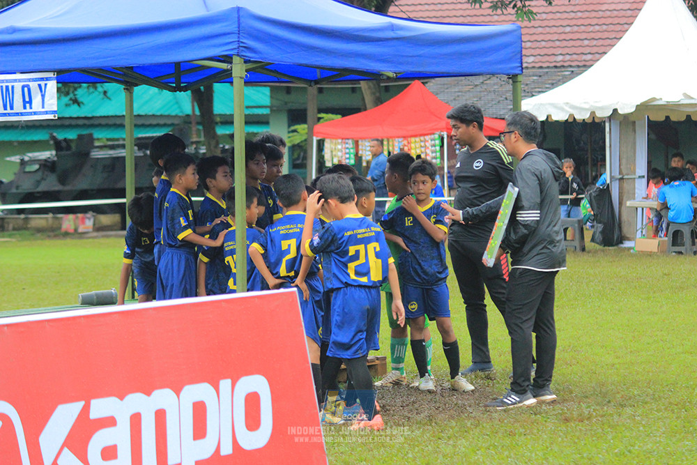 ijl u11 110126 brazillian ss senayan vs asia football school