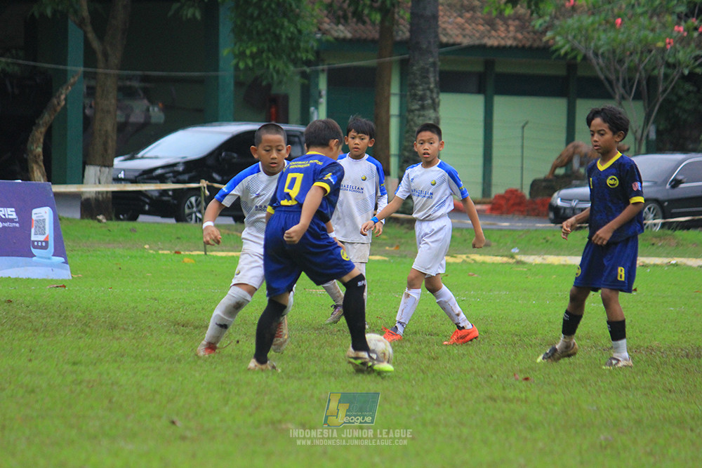 ijl u11 110126 brazillian ss senayan vs asia football school