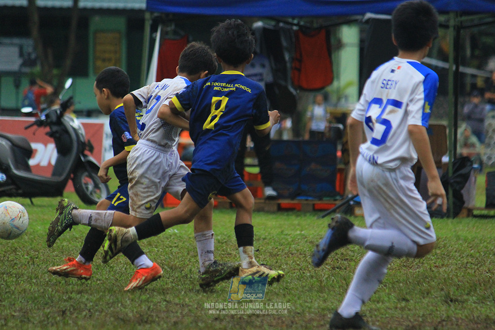 ijl u11 110126 brazillian ss senayan vs asia football school