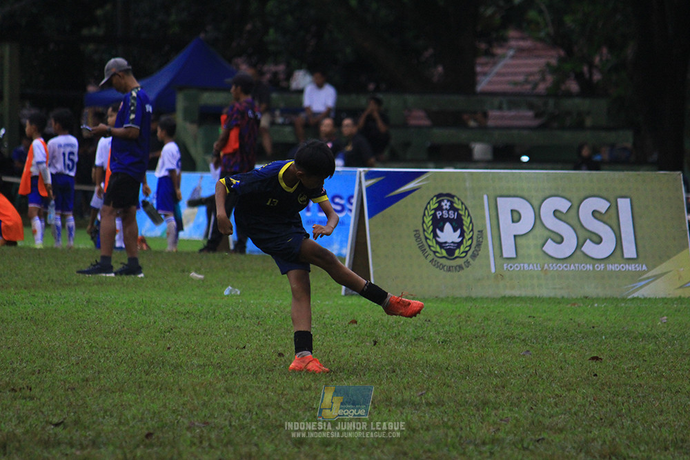 ijl u11 110126 brazillian ss senayan vs asia football school