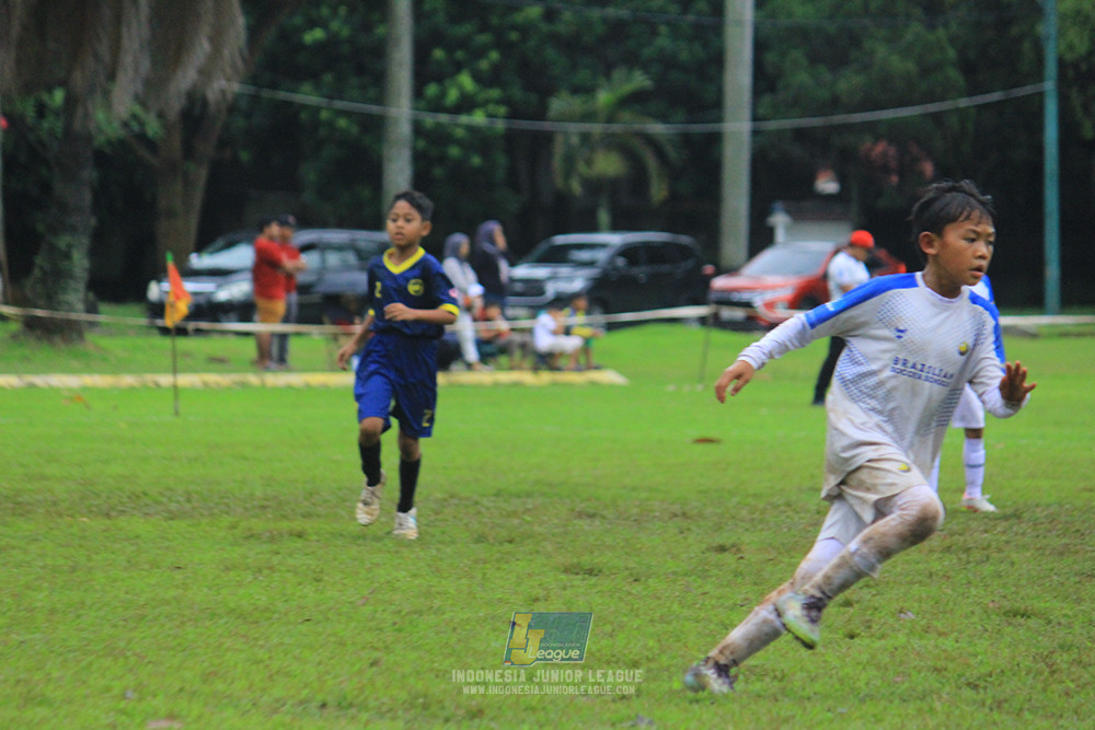ijl u11 110126 brazillian ss senayan vs asia football school