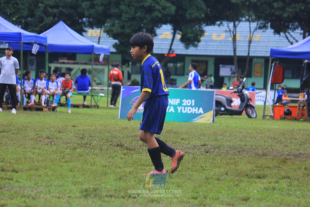 ijl u11 110126 brazillian ss senayan vs asia football school