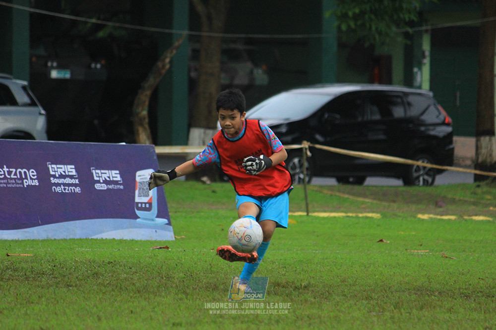 ijl u11 110126 brazillian ss senayan vs asia football school