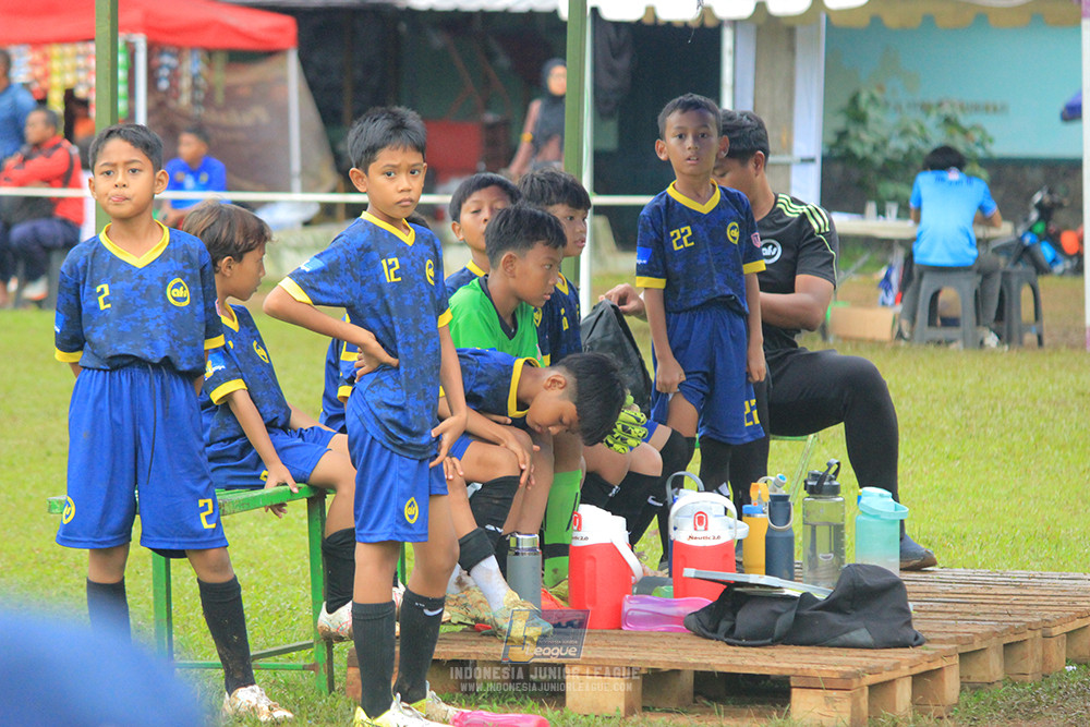 ijl u11 110126 brazillian ss senayan vs asia football school