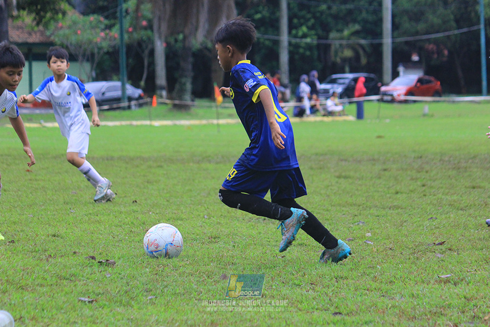 ijl u11 110126 brazillian ss senayan vs asia football school
