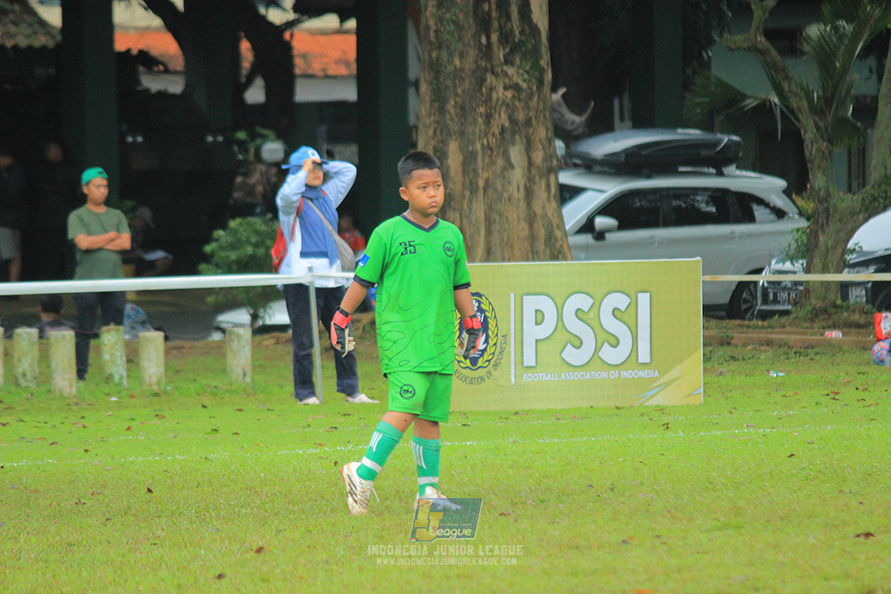 ijl u11 110126 brazillian ss senayan vs asia football school