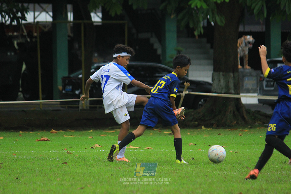 ijl u11 110126 brazillian ss senayan vs asia football school