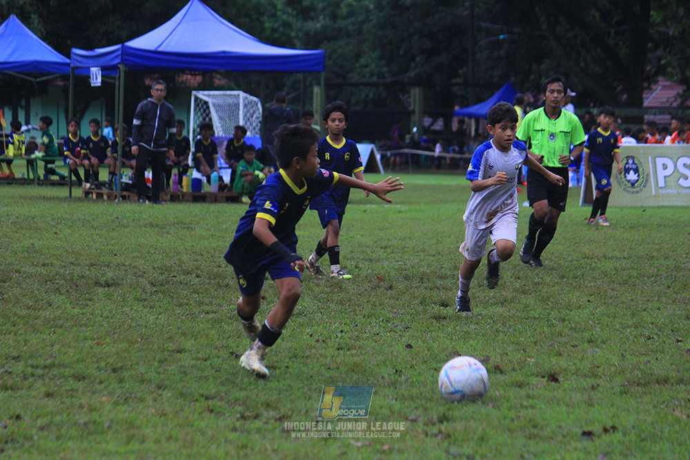 ijl u11 110126 brazillian ss senayan vs asia football school