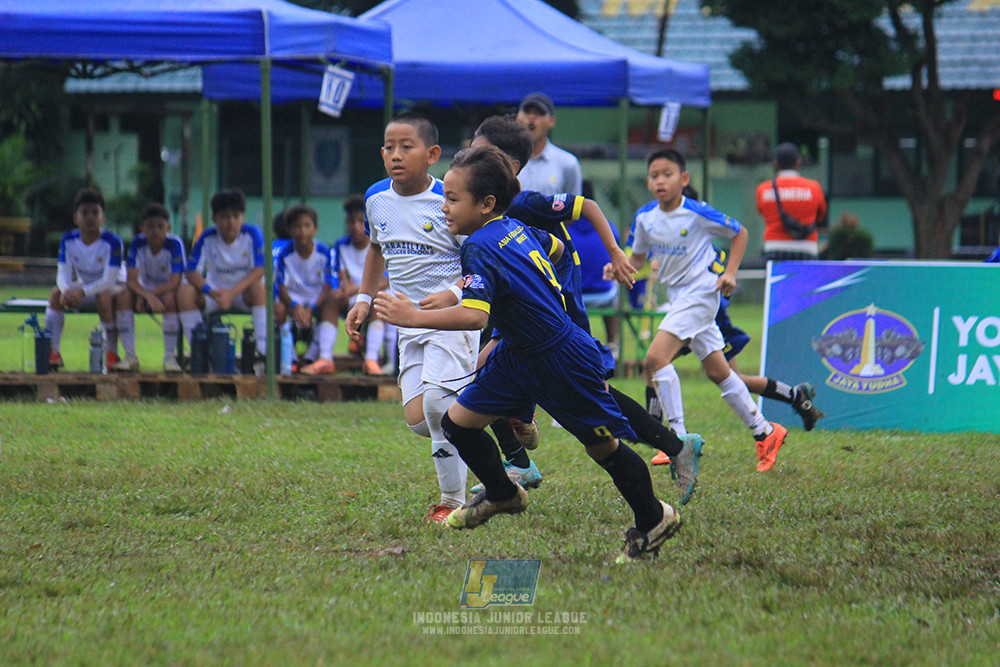 ijl u11 110126 brazillian ss senayan vs asia football school
