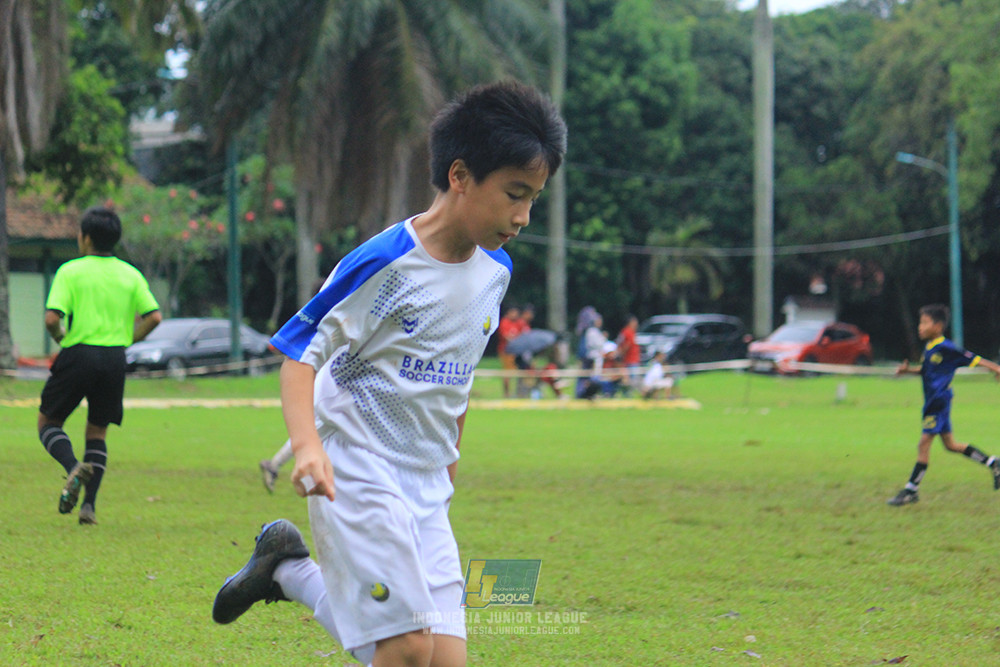 ijl u11 110126 brazillian ss senayan vs asia football school