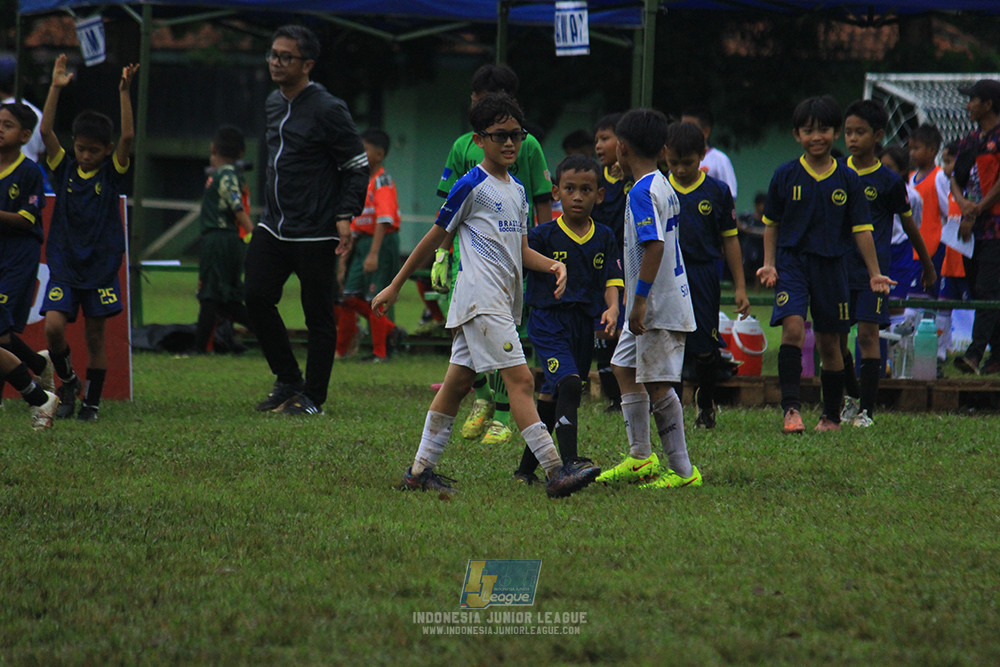 ijl u11 110126 brazillian ss senayan vs asia football school