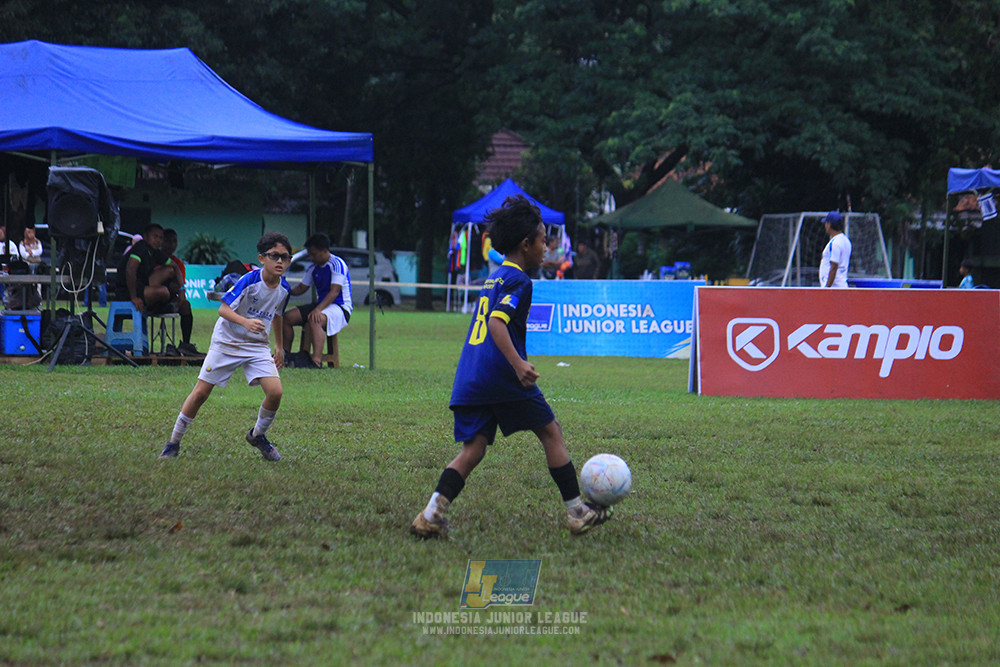 ijl u11 110126 brazillian ss senayan vs asia football school