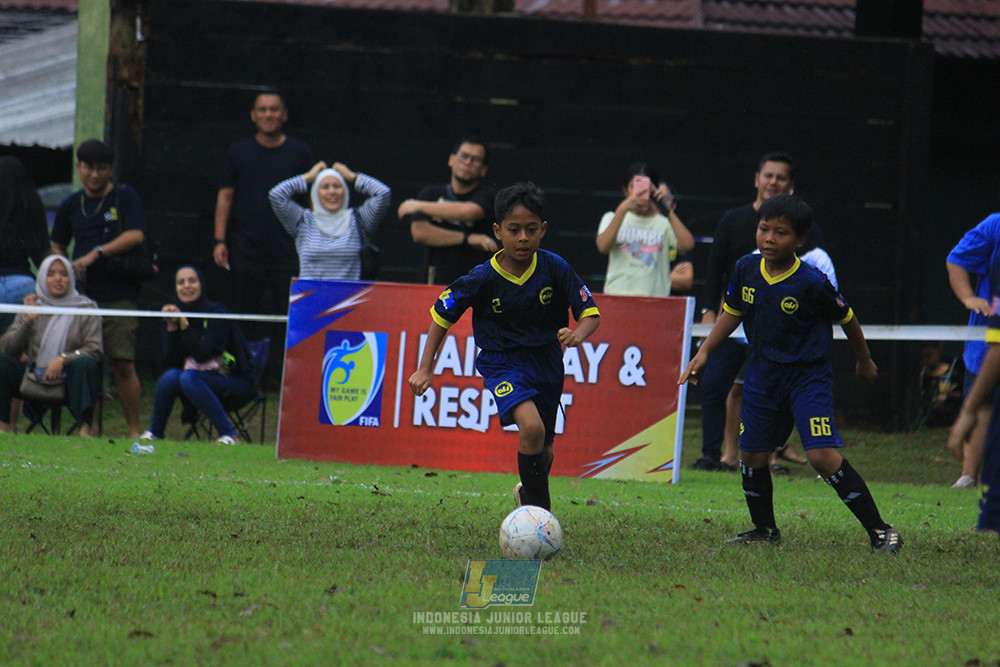 ijl u11 110126 brazillian ss senayan vs asia football school