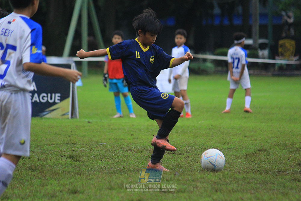 ijl u11 110126 brazillian ss senayan vs asia football school