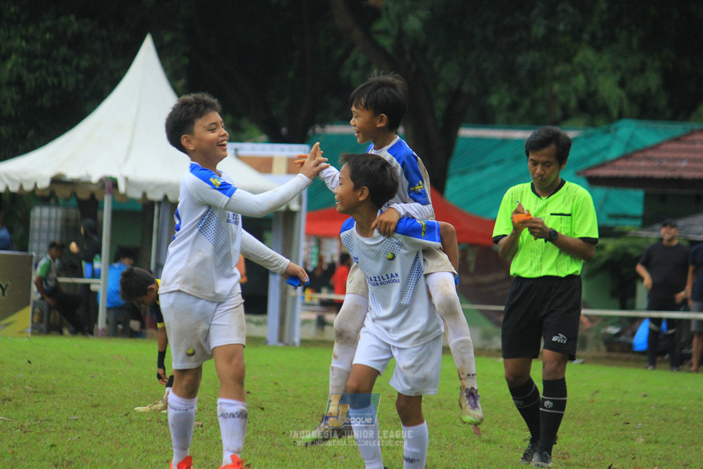 ijl u11 110126 brazillian ss senayan vs asia football school