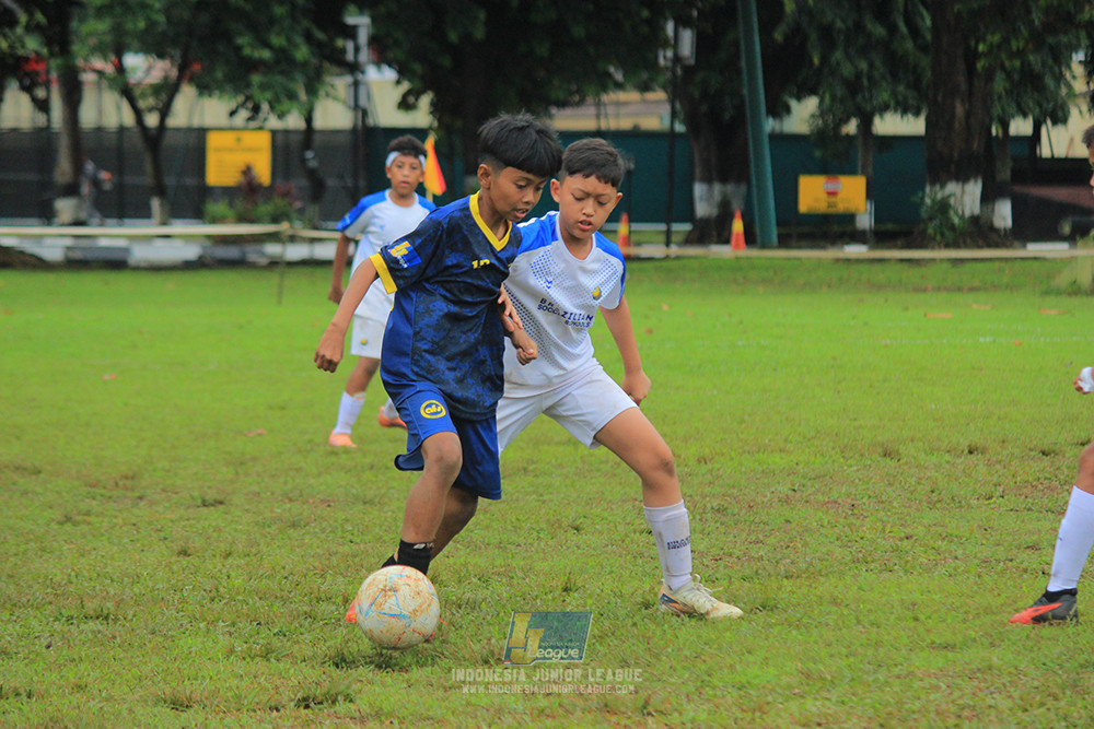 ijl u11 110126 brazillian ss senayan vs asia football school