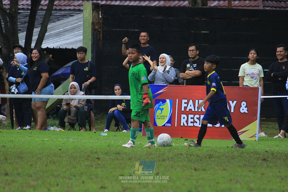 ijl u11 110126 brazillian ss senayan vs asia football school