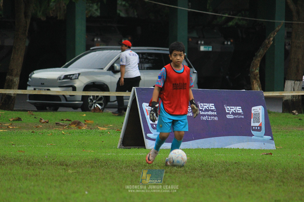 ijl u11 110126 brazillian ss senayan vs asia football school