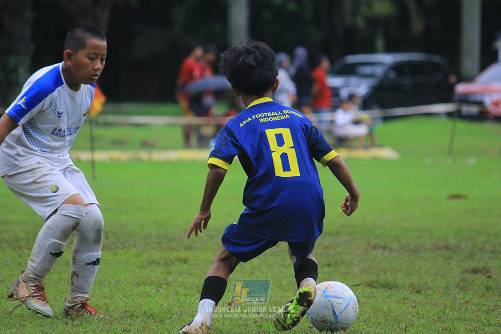 ijl u11 110126 brazillian ss senayan vs asia football school