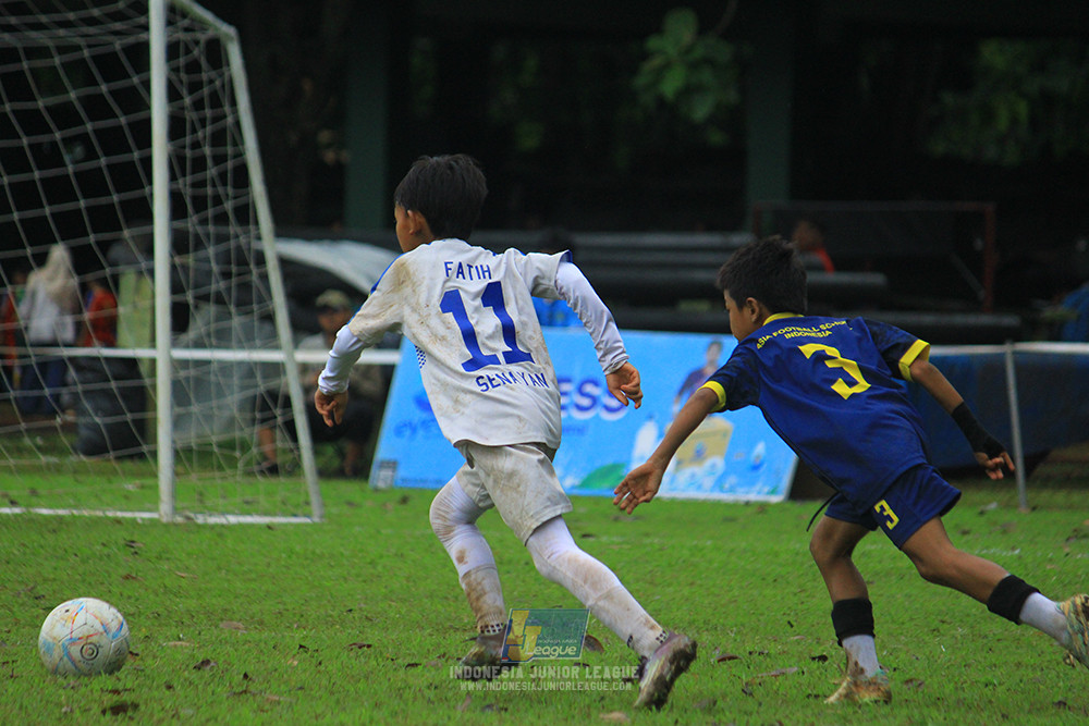 ijl u11 110126 brazillian ss senayan vs asia football school
