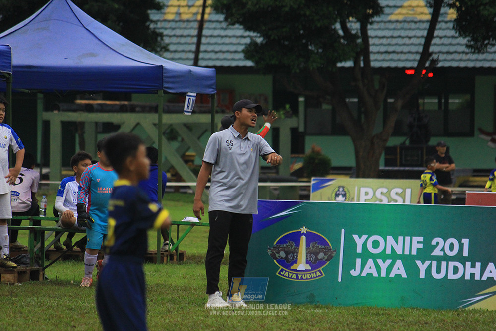 ijl u11 110126 brazillian ss senayan vs asia football school