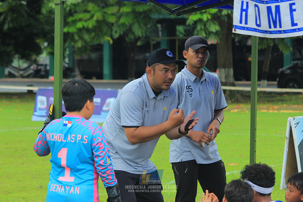 ijl u11 110126 brazillian ss senayan vs asia football school