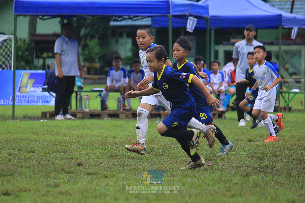ijl u11 110126 brazillian ss senayan vs asia football school