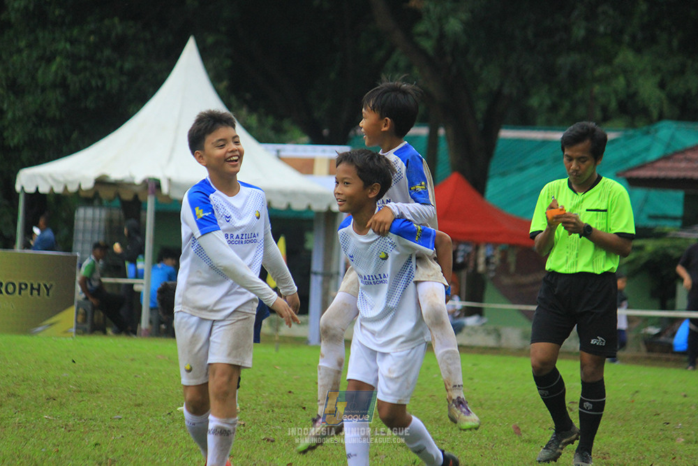 ijl u11 110126 brazillian ss senayan vs asia football school